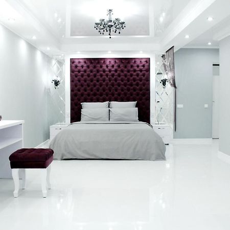 Apartaments On Prospekt Mira 35 Krivoi Rog Exterior foto
