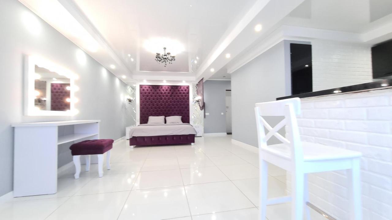 Apartaments On Prospekt Mira 35 Krivoi Rog Exterior foto