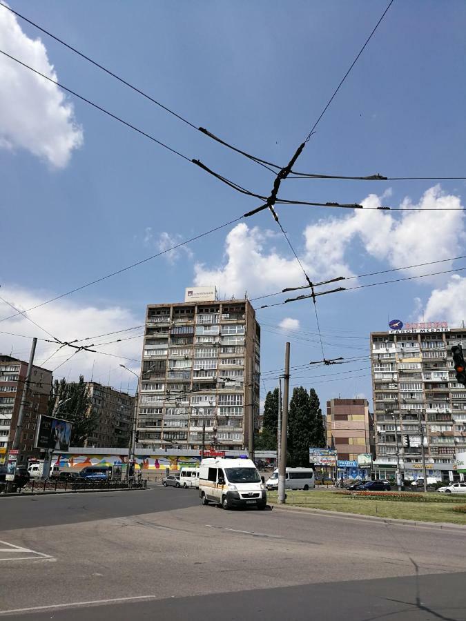 Apartaments On Prospekt Mira 35 Krivoi Rog Exterior foto